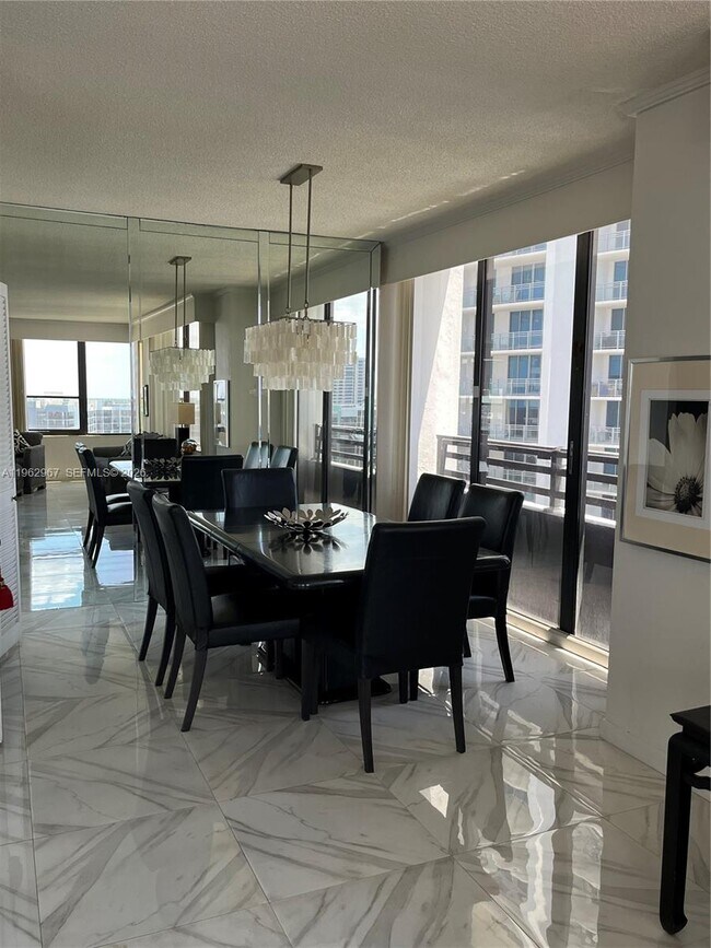 Foto del edificio - 3505 S Ocean Dr