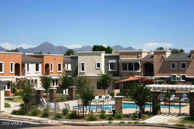 Foto del edificio - 10757 N 74th St
