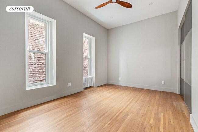 Building Photo - 149 Willow St