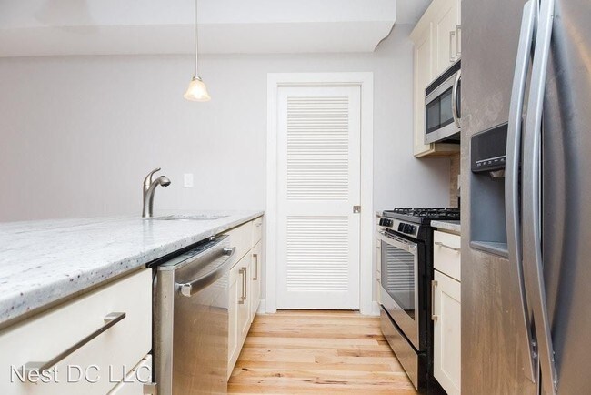 Building Photo - 2003 13th St NW