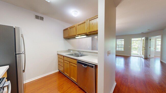 Building Photo - 2771 S Knightsbridge Cir