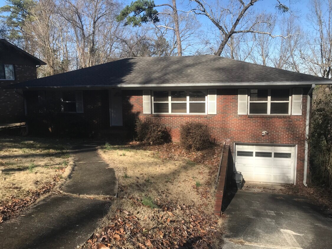 5512 12th Ave S, Birmingham, AL 35222 House for Rent in Birmingham