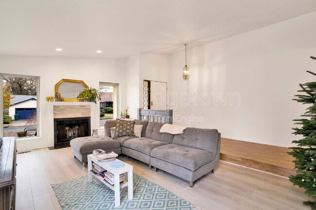 Foto del edificio - 11735 SW Butte Ln