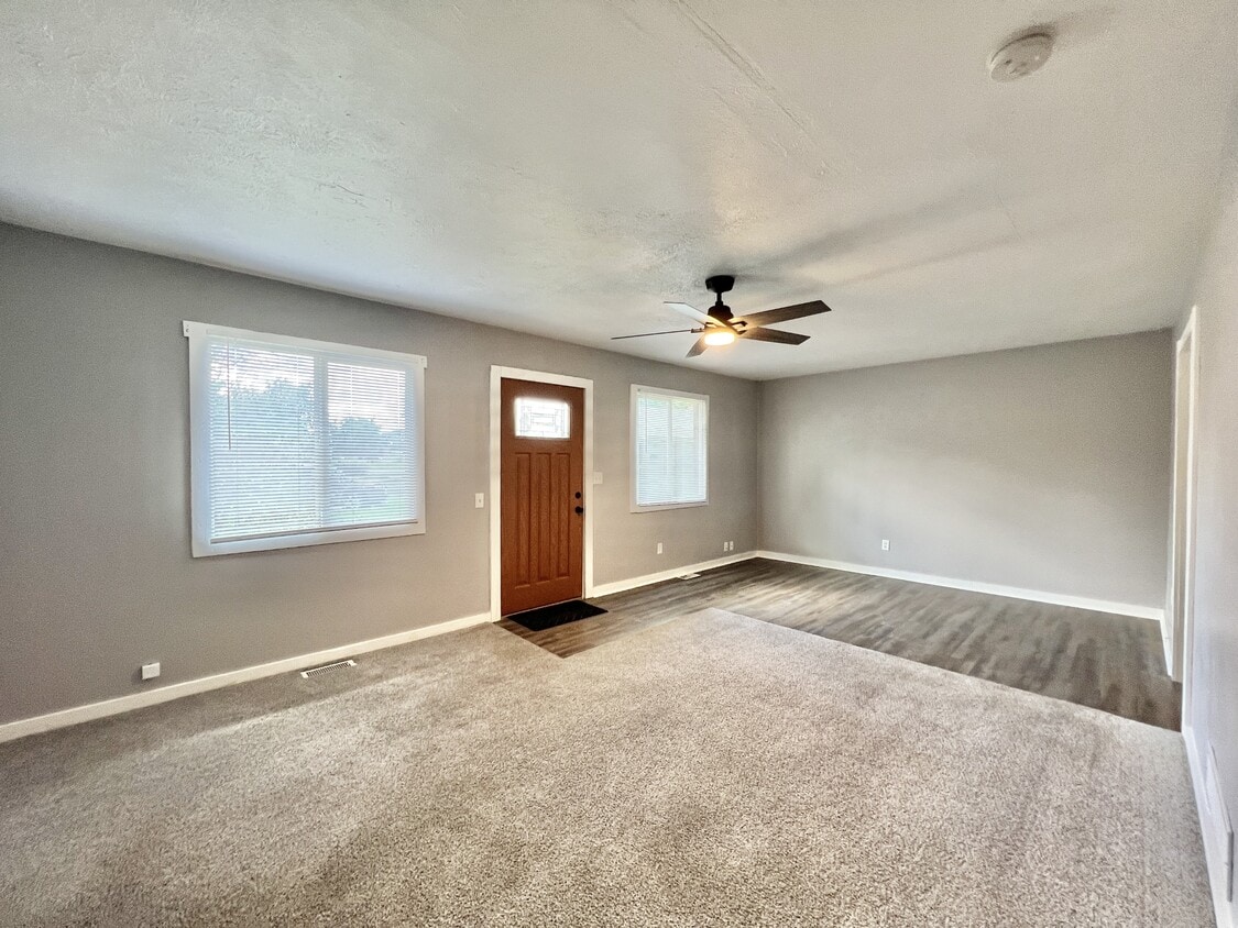 Foto principal - 1325 E Broad St