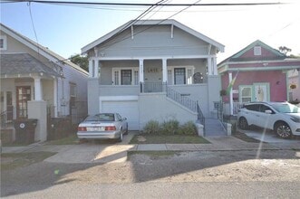 Building Photo - 4035 D'Hemecourt St