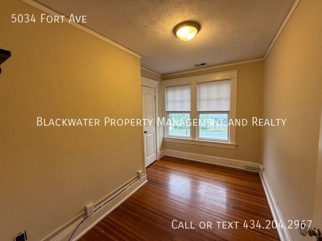 Foto del edificio - 5034 Fort Ave