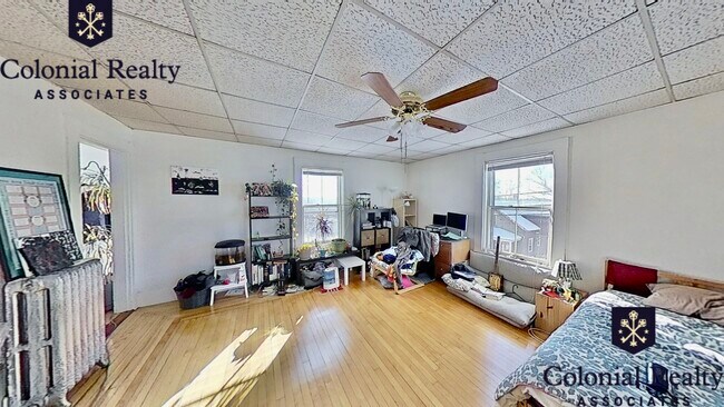 Building Photo - 153 Palfrey St
