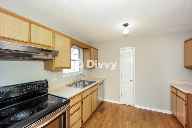 Building Photo - 3163 W Point Cir, Douglasville, GA 30135