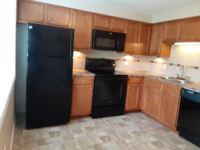 Building Photo - Belmont Ridge Apartment Homes