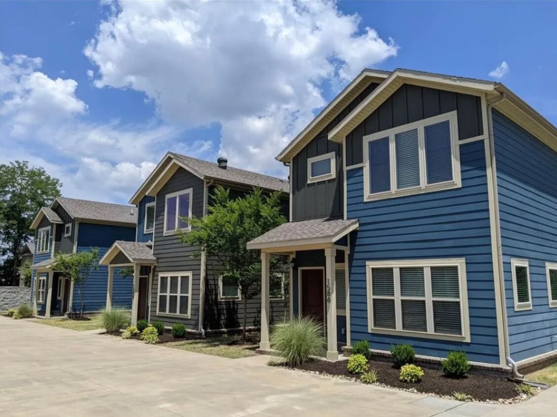 Foto principal - 1586 - 1610 N Wish Ln