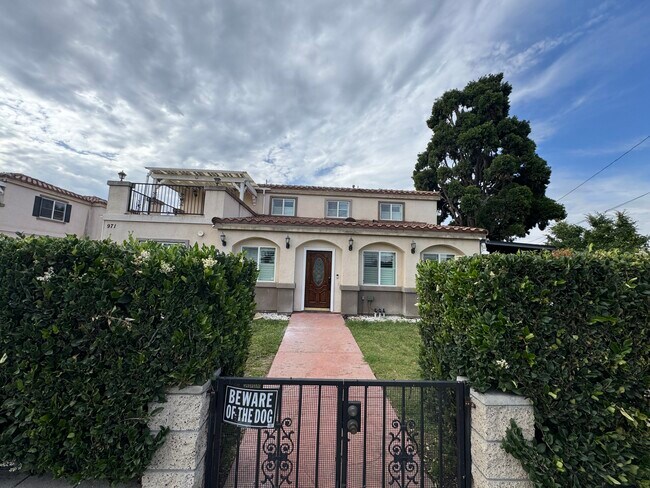 Foto del edificio - 971 Cypress St
