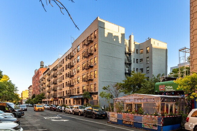 Building Photo - 331-333 E 108th St
