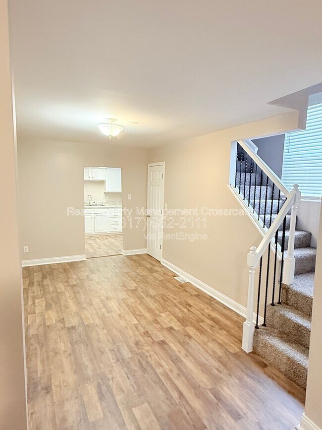 Foto del edificio - 337 S Green St