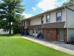 Building Photo - 1003 Arrowhead Dr