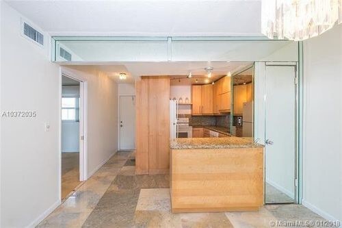 Building Photo - 1630 N Ocean Blvd
