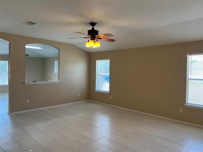 Foto del edificio - 309 Decker Dr