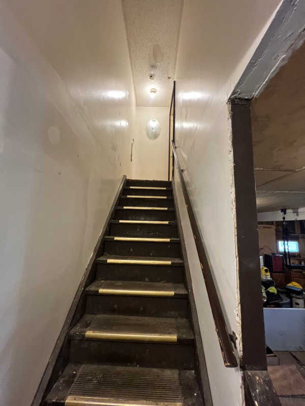 Foto del edificio - 8015 Colonial Dr