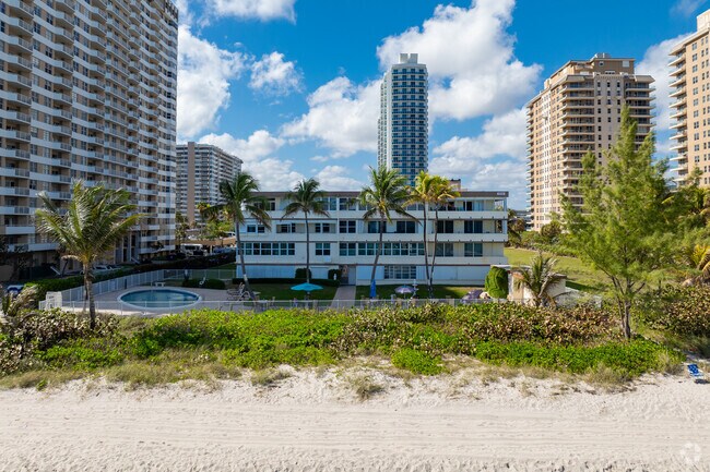 Foto del edificio - Taromina Apartments