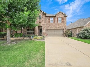 Building Photo - 11305 Amistad Dr