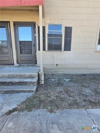 Building Photo - 1217 N 8th St