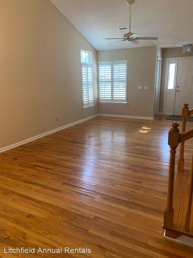 Building Photo - 3 br, 2 bath House - 172 Safe Harbor Ave