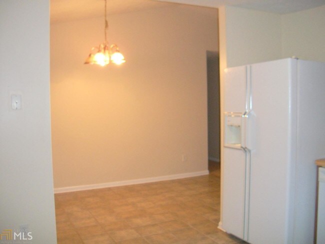 Building Photo - 995 Orchard Mill Ct