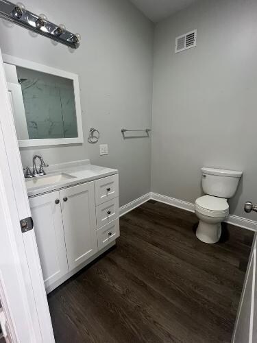Primary Photo - 2168 N Talman Ave