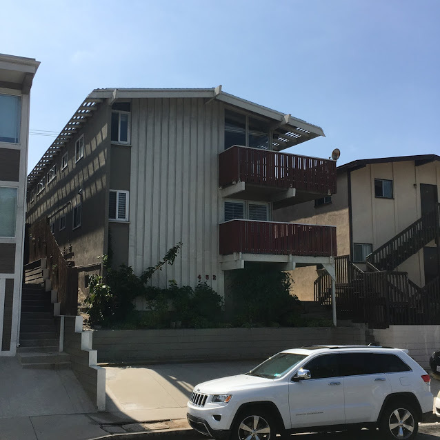 Foto del edificio - 452 Rosecrans Ave