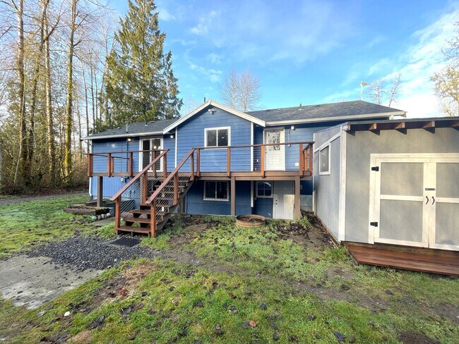 Building Photo - 5-Bed, 3-Bath Modern Living in Graham, WA