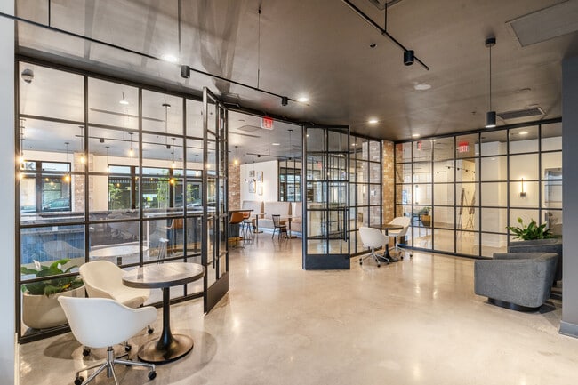 Photo - Hagert and York Apartments