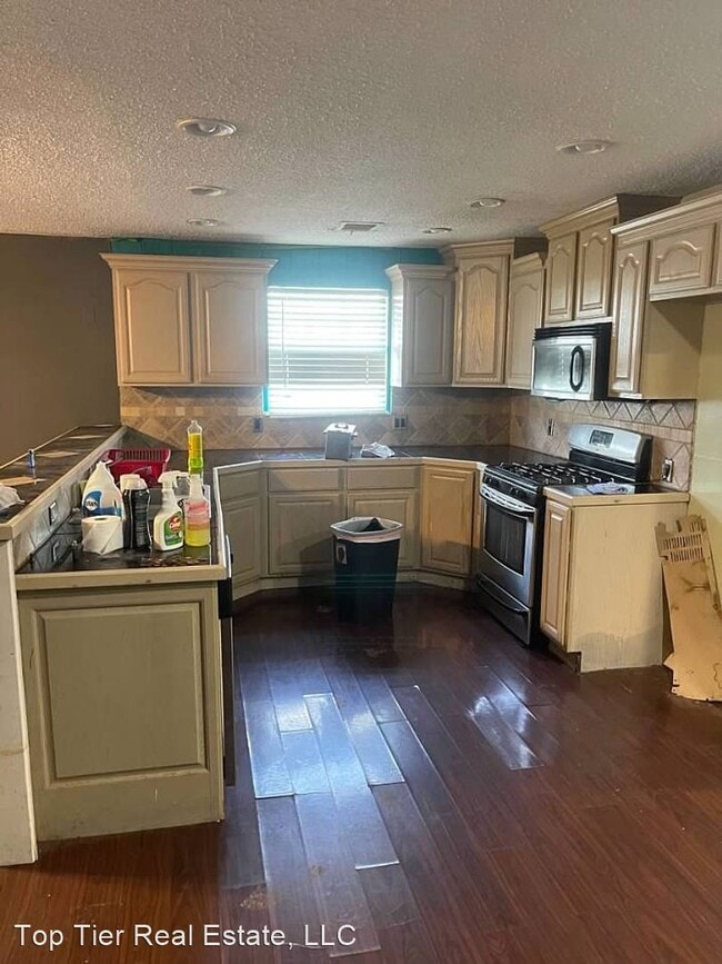 Building Photo - 4 br, 2 bath House - 2720 SW 86th St