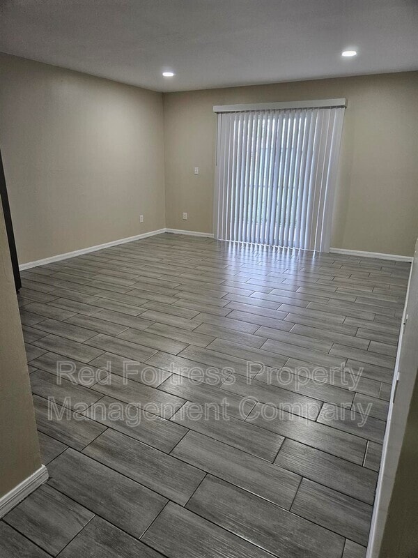 Foto del edificio - 5319 27th St SW