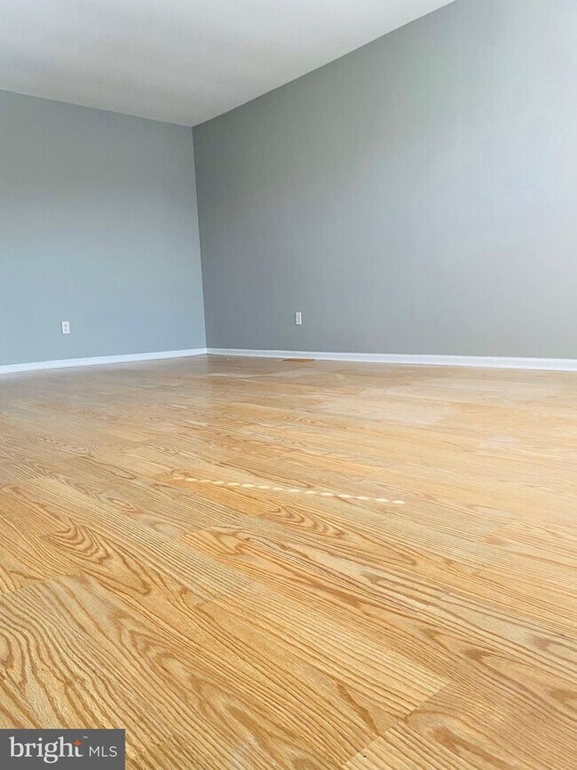 Foto del edificio - 1504 Hawthorne Ct