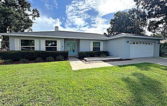 Building Photo - 4120 Old Colony Rd