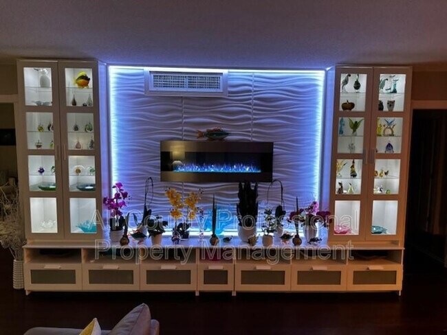 Foto del edificio - 3051 N Course Dr