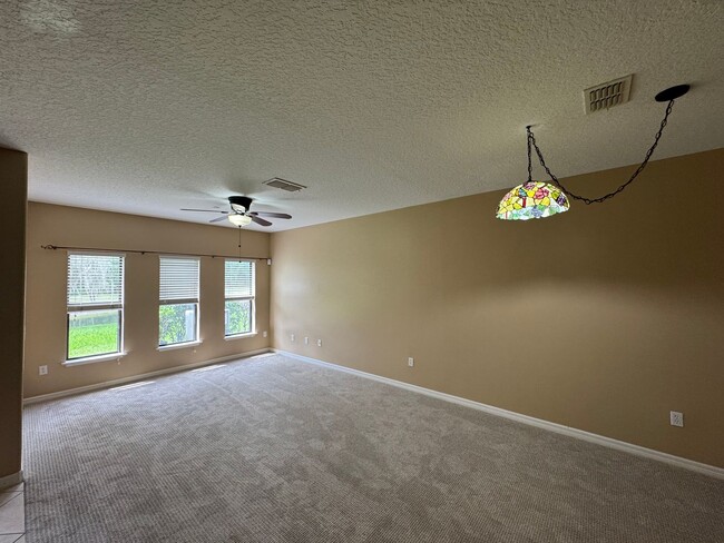Foto del edificio - Gorgeous 2 Bedroom, 2.5 Bathroom with WATER VIEWS!