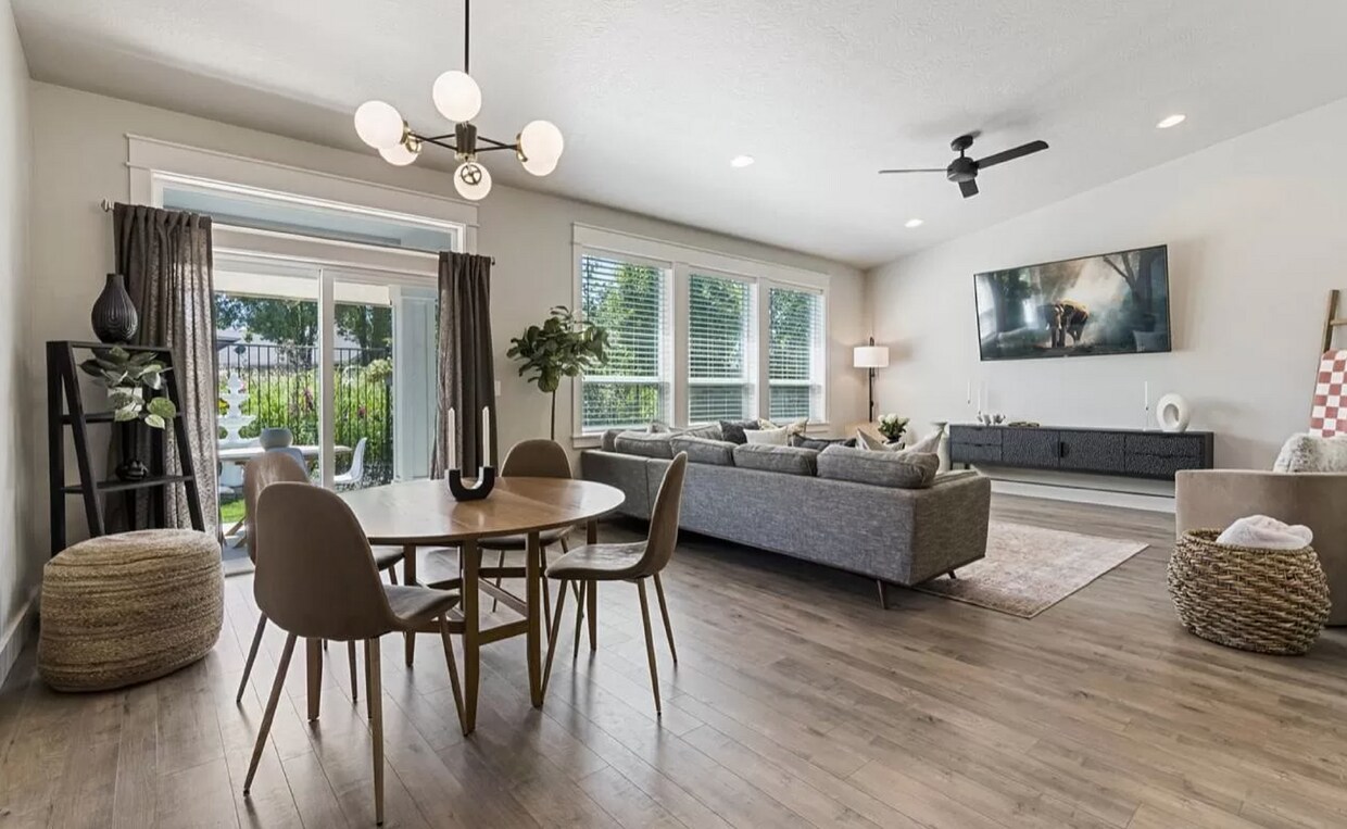 Foto del edificio - Beautiful Furnished Gem in Meridian, ID
