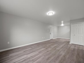 Building Photo - Westgrove Apartments