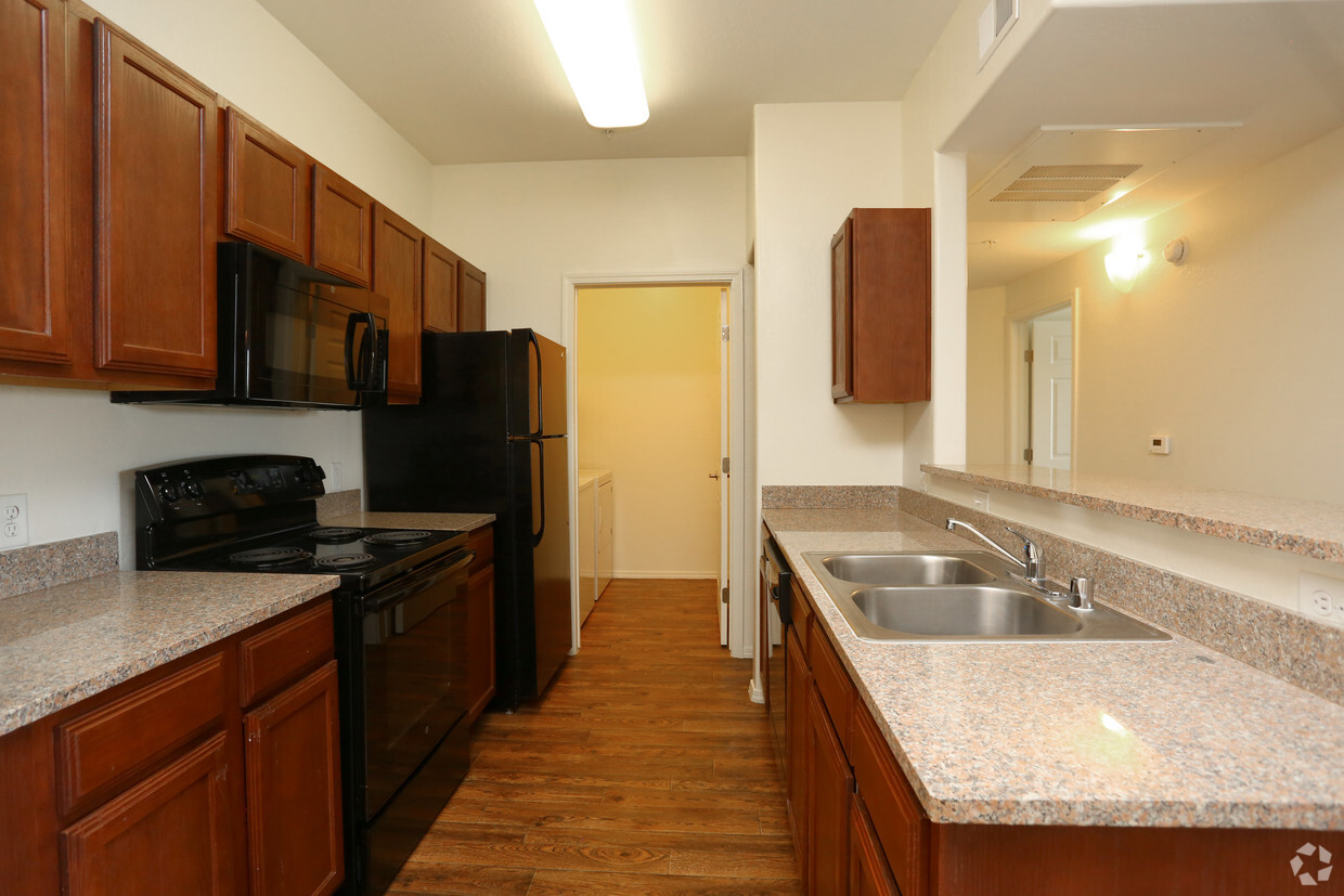 Raintree Apartments - Clovis, NM | Apartments.com