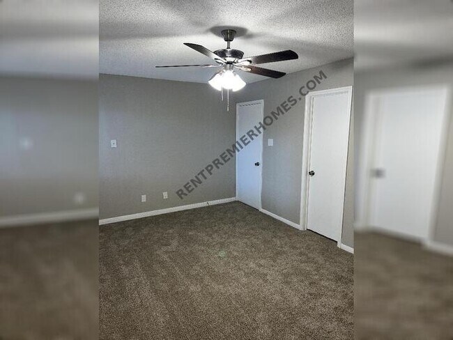 Building Photo - 3838 Candlecrown Ct