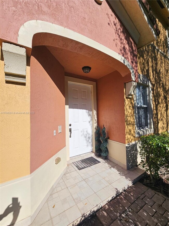 Foto del edificio - 16658 SW 79th Terrace