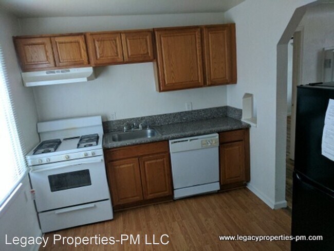 Building Photo - 1 br, 1 bath House - 1762 Paris St.