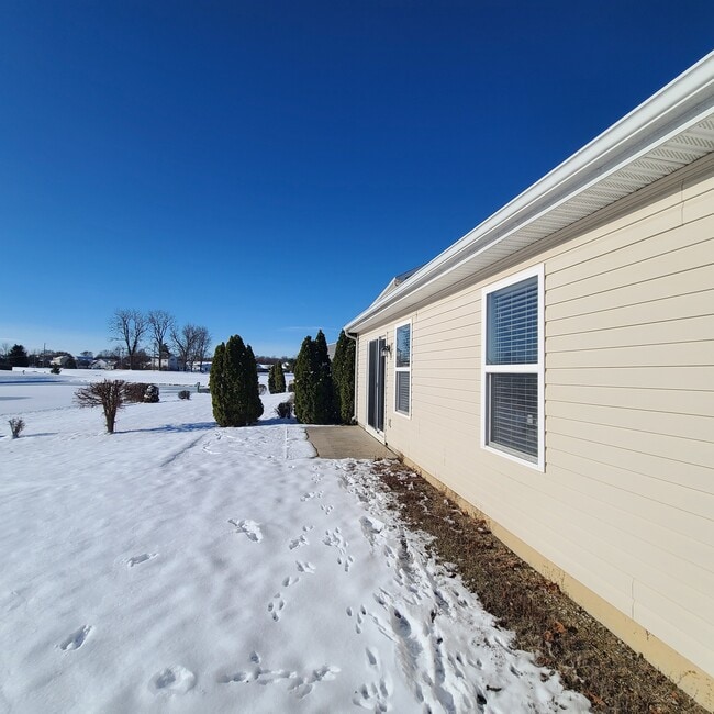 Foto del edificio - 10192 Greenmoor Dr