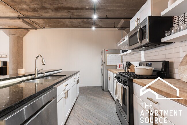 Foto del edificio - 411 W Ontario St