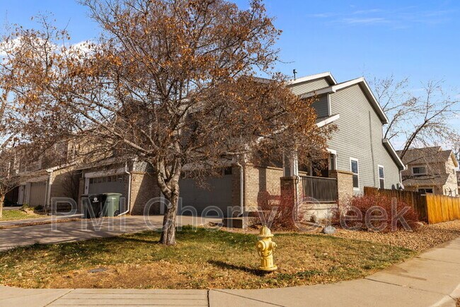 Foto del edificio - 9328 Garfield Way