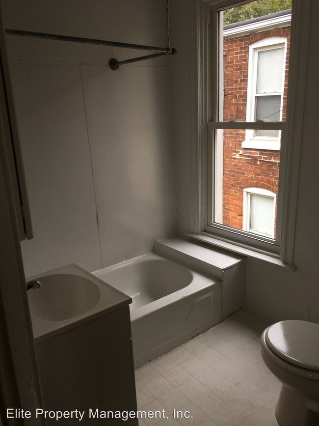 Foto del edificio - 3 br, 1 bath House - 149 Stevens Ave