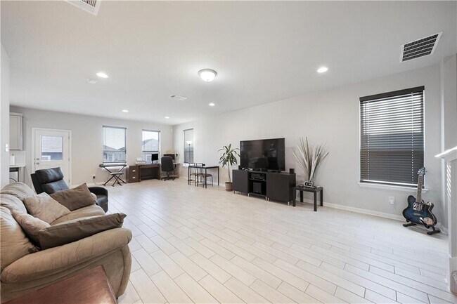 Foto del edificio - 108 Drifter Ln