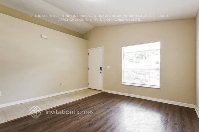 Foto del edificio - 123 Oak Grove Rd