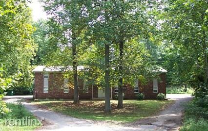 Primary Photo - 1090 Evelyn Dr