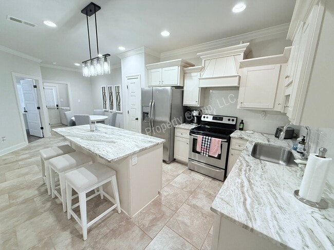 Foto del edificio - 3BR/3.5BA For Rent